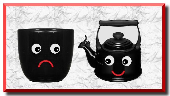 De pot verwijt de ketel dat hij zwart is.=De een verwijt de ander iets